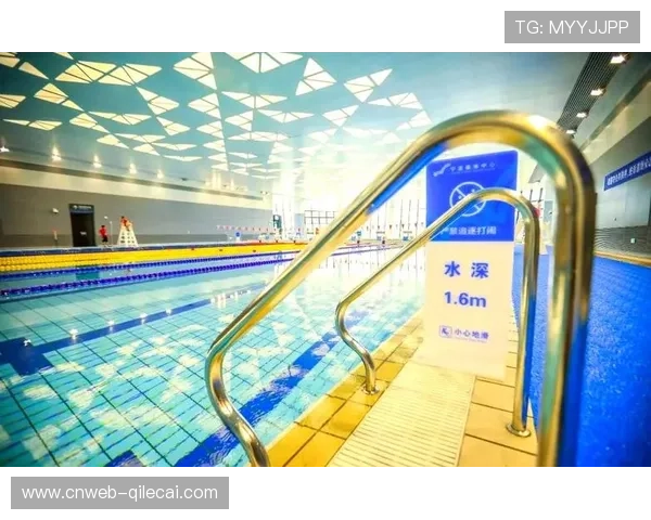 奥运场馆试水活动开放，市民体验国际标准泳道