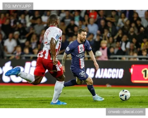 法甲：巴黎圣日耳曼3-0马赛，梅西接班人埃梅加独中两元并送出一次助攻